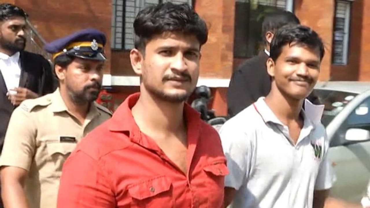 കോഴിക്കോട് സുധീർബാബു കൊലക്കേസിൽ ഒന്നാം പ്രതിക്ക് ജീവപര്യന്തം തടവ് കോഴിക്കോട് സുധീർബാബു കൊലക്കേസിൽ ഒന്നാം പ്രതിക്ക് ജീവപര്യന്തം തടവ്