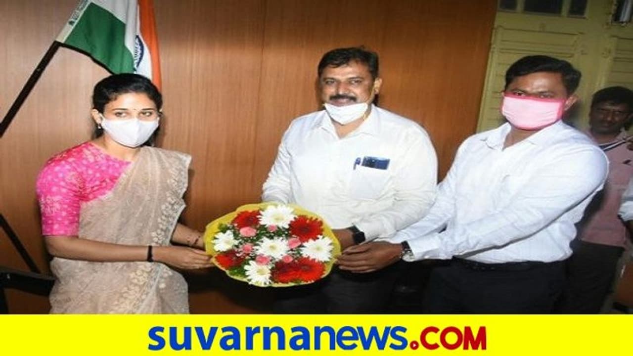 ಮೈಸೂರು ಜಿಲ್ಲಾಧಿಕಾರಿ ವರ್ಗಾವಣೆ : ಸಿಎಟಿಗೆ ಅರ್ಜಿ