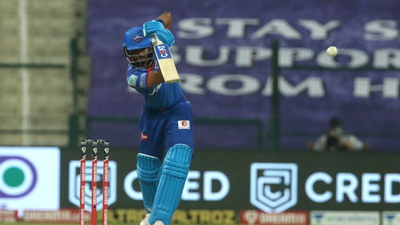 DCvsSRH: బోణీ కొట్టిన సన్రైజర్స్ హైదరాబాద్... ఢిల్లీకి తొలి ఓటమి... DCvsSRH: బోణీ కొట్టిన సన్రైజర్స్ హైదరాబాద్... ఢిల్లీకి తొలి ఓటమి...