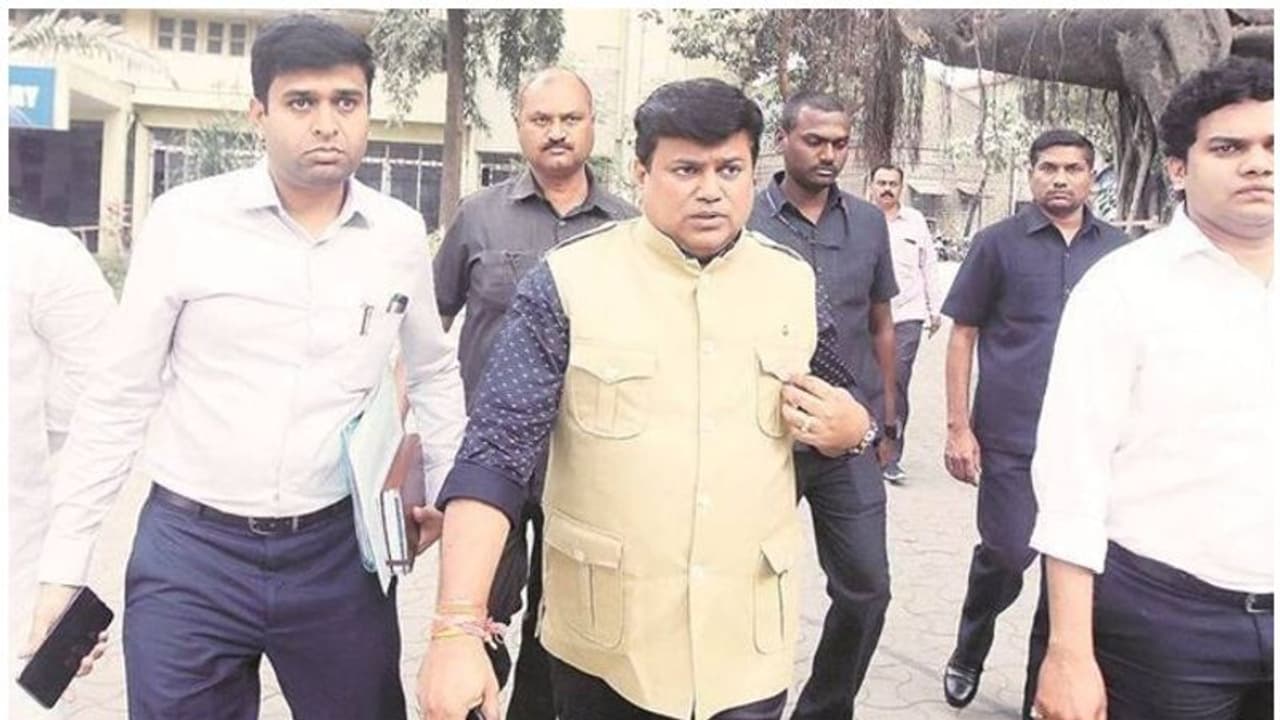 മഹാരാഷ്ട്ര മന്ത്രി ഉദയ് സാമന്തിന് കൊവിഡ് പോസിറ്റീവ് സ്ഥിരീകരിച്ചു മഹാരാഷ്ട്ര മന്ത്രി ഉദയ് സാമന്തിന് കൊവിഡ് പോസിറ്റീവ് സ്ഥിരീകരിച്ചു