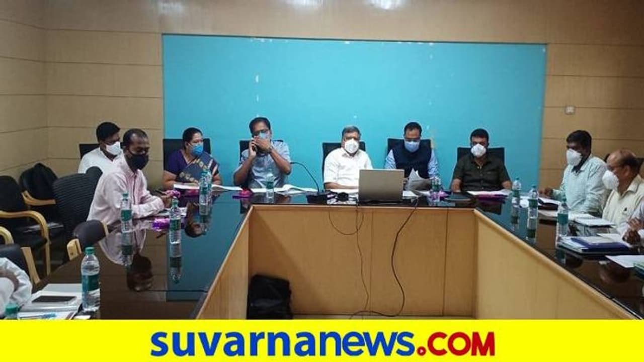 ಧಾರವಾಡ ಜಿಲ್ಲೆಯ ಎಲ್ಲ ಗ್ರಾಮಗಳಿಗೂ ಮಲಪ್ರಭಾ ನೀರು: ಜಗದೀಶ್ ಶೆಟ್ಟರ್ ಧಾರವಾಡ ಜಿಲ್ಲೆಯ ಎಲ್ಲ ಗ್ರಾಮಗಳಿಗೂ ಮಲಪ್ರಭಾ ನೀರು: ಜಗದೀಶ್ ಶೆಟ್ಟರ್