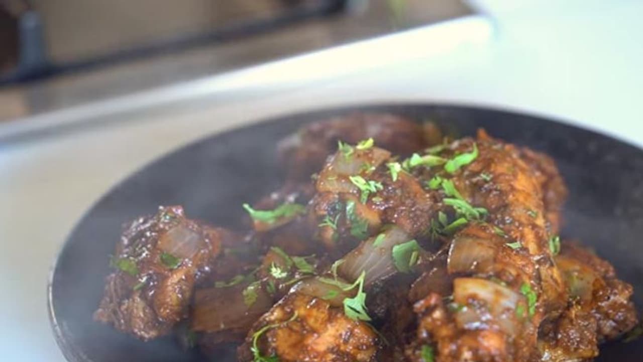 சட்டென்று எளிதில் செய்யக்கூடிய "ஆனியன் சிக்கன் ப்ரை" செய்வோமா! சட்டென்று எளிதில் செய்யக்கூடிய "ஆனியன் சிக்கன் ப்ரை" செய்வோமா!