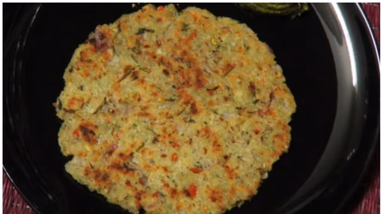 ബ്രേക്ക്ഫാസ്റ്റിന് റവ റൊട്ടി ഉണ്ടാക്കിയാലോ... ബ്രേക്ക്ഫാസ്റ്റിന് റവ റൊട്ടി ഉണ്ടാക്കിയാലോ...