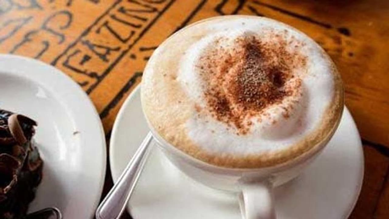 কফি প্রেমীদের জন্য রইল কফি সম্পর্কে কয়েকটি ভ্রান্ত ধারণা, যা বিশ্বাস করেন অনেকেই কফি প্রেমীদের জন্য রইল কফি সম্পর্কে কয়েকটি ভ্রান্ত ধারণা, যা বিশ্বাস করেন অনেকেই