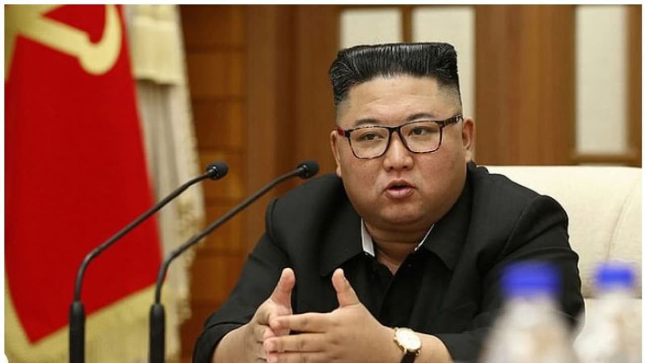 സര്ക്കാര് വിരുദ്ധ സന്ദേശം, ജനങ്ങളുടെ കയ്യക്ഷരം പരിശോധിച്ച് ഉത്തര കൊറിയ സര്ക്കാര് വിരുദ്ധ സന്ദേശം, ജനങ്ങളുടെ കയ്യക്ഷരം പരിശോധിച്ച് ഉത്തര കൊറിയ