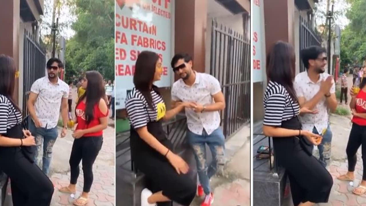 টু পিসে সেক্সি প্রাক্তন প্রেমিকা, ফ্লার্ট করতে গিয়েই হাতেনাতে ধরা পড়ে কী করলেন নিখিল