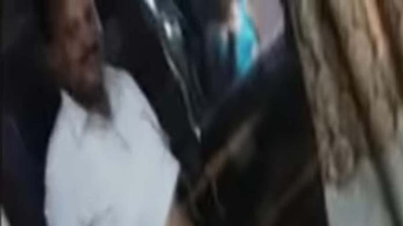 మహిళా నేతతో రాసలీలల వీడియో లీక్: బీజేపీ కరీంనగర్ జిల్లా అధ్యక్షుడిపై వేటు మహిళా నేతతో రాసలీలల వీడియో లీక్: బీజేపీ కరీంనగర్ జిల్లా అధ్యక్షుడిపై వేటు