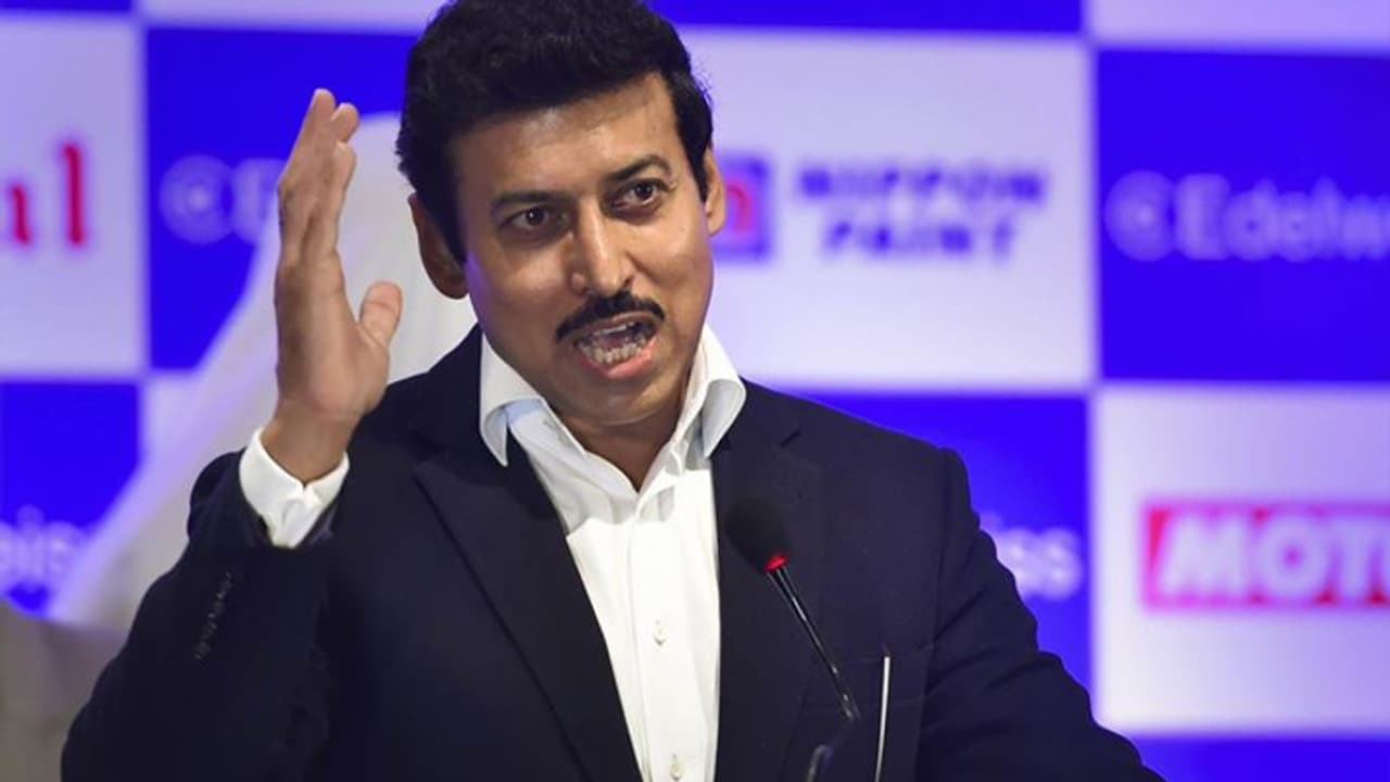 राजस्थान में सेक्स रैकेट की खबर पर राज्यवर्धन सिंह राठौर ने साधा निशाना, कहा शर्म करो ऑटो पायलट सरकार राजस्थान में सेक्स रैकेट की खबर पर राज्यवर्धन सिंह राठौर ने साधा निशाना, कहा शर्म करो ऑटो पायलट सरकार