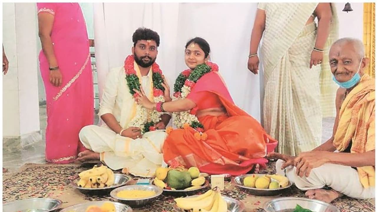 വീണ്ടും ദുരഭിമാനക്കൊല; ഇരുപത്തിയെട്ടുകാരനെ വധുവിന്‍റെ വീട്ടുകാര്‍ കൊലപ്പെടുത്തി