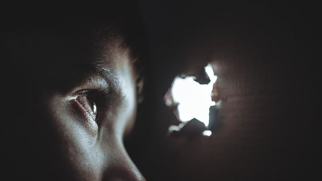 Dalit Family Assaulted: ಕೇರಿಯಲ್ಲಿ ಪಾನಿಪುರಿ ತಿಂದರೆಂದು ದಲಿತರ ಮನೆಗೆ ನುಗ್ಗಿ ಹಲ್ಲೆ! Dalit Family Assaulted: ಕೇರಿಯಲ್ಲಿ ಪಾನಿಪುರಿ ತಿಂದರೆಂದು ದಲಿತರ ಮನೆಗೆ ನುಗ್ಗಿ ಹಲ್ಲೆ!