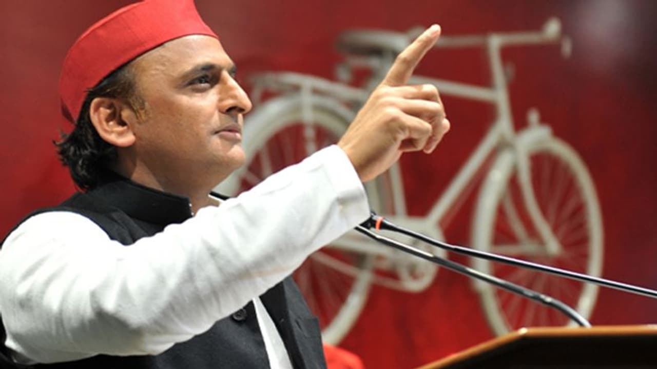 'ಗೋಡ್ಸೆ..ಸಾವರ್ಕರ್ DNA ಇದ್ದವರು ದೇಶವಿರೋಧಿಗಳ ಬಗ್ಗೆ ಮಾತಾಡ್ತಾರೆ'