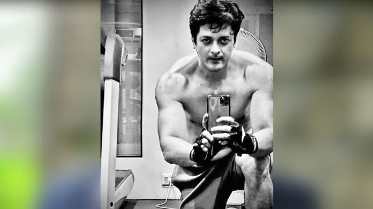 যীশুর হটবডে চোখ ধাঁধালো এই বলিউড অভিনেত্রীর, মন্তব্য করে ফেললেন পোস্টে যীশুর হটবডে চোখ ধাঁধালো এই বলিউড অভিনেত্রীর, মন্তব্য করে ফেললেন পোস্টে