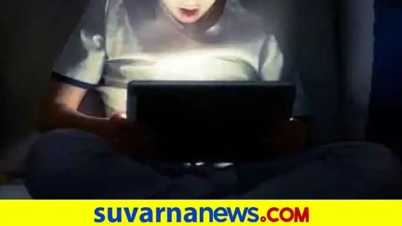 ಪೋರ್ನ್ ದಂಧೆಗಿಳಿದಿದ್ದ ಜೂನಿಯರ್ ಆರ್ಟಿಸ್ಟ್ಗೆ ಬಾಲಿವುಡ್ ದೊಡ್ಡವರ ಲಿಂಕ್? ಪೋರ್ನ್ ದಂಧೆಗಿಳಿದಿದ್ದ ಜೂನಿಯರ್ ಆರ್ಟಿಸ್ಟ್ಗೆ ಬಾಲಿವುಡ್ ದೊಡ್ಡವರ ಲಿಂಕ್?