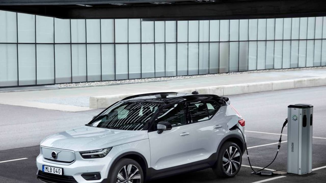 ಎಲೆಕ್ಟ್ರಿಕ್ ಕಾರು ತಯಾರಿಯಲ್ಲಿ ವೋಲ್ವೋ: 2021ರಿಂದ ಕೇವಲ ಹೈಬ್ರಿಡ್, ಎಲೆಕ್ಟ್ರಿಕ್ ಕಾರು ಮಾರಾಟ!