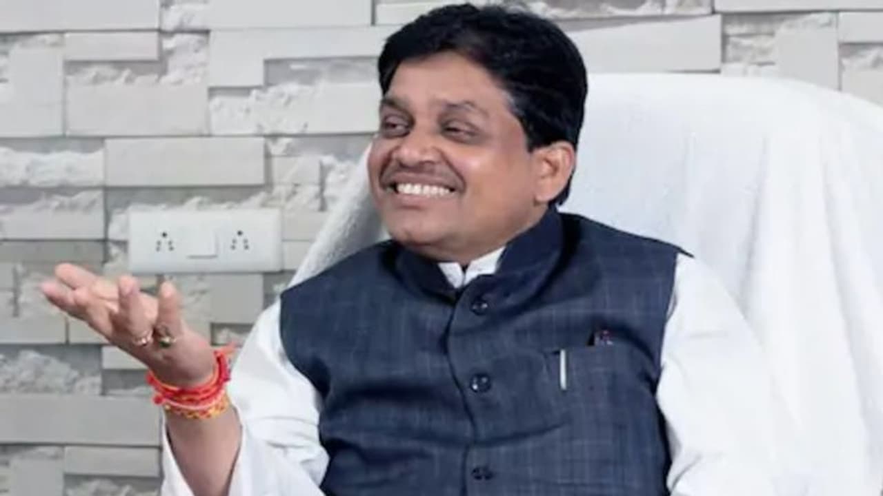 कांग्रेस सरकार के मंत्री का शर्मनाक बयान, अपने राज्य के रेप को हाथरस की घटना से बताया छोटा...