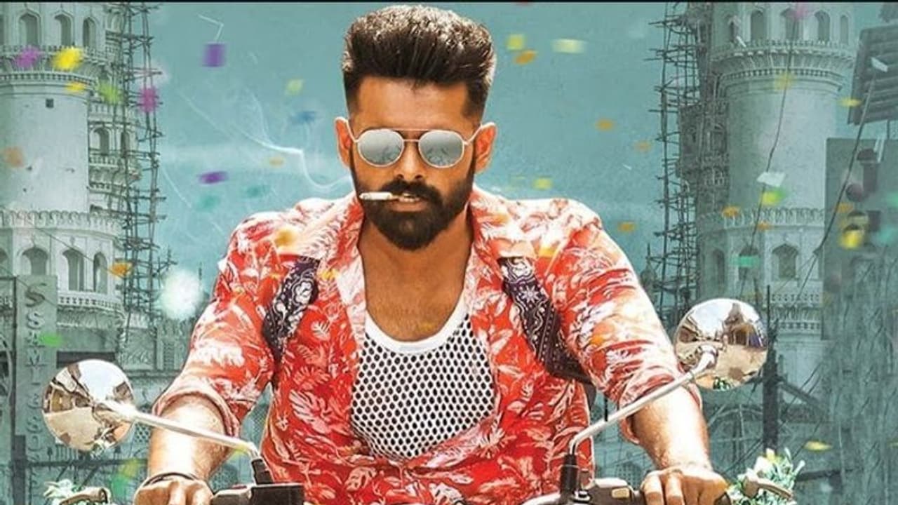 బాలీవుడ్‌లోకి `ఇస్మార్ట్ శంకర్`‌.. హీరో ఎవరంటే?