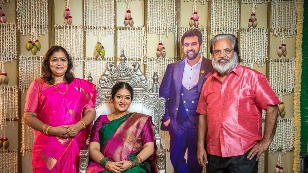 Sandalwood: Late actor Chiranjeevi Sarja comes to life in wife Meghana’s baby shower Sandalwood: Late actor Chiranjeevi Sarja comes to life in wife Meghana’s baby shower