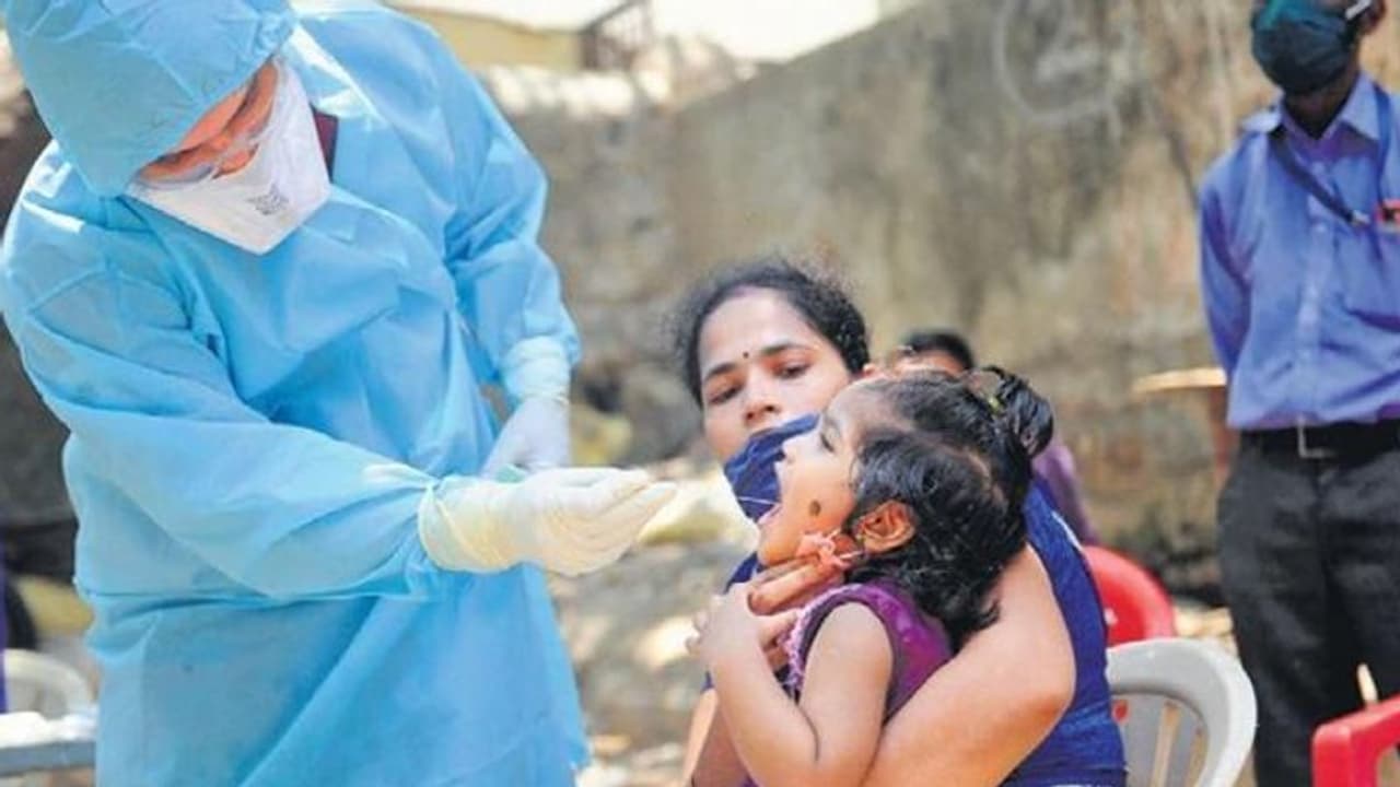 আশা দেখিয়েই ফের বাড়ল ভারতের সংক্রমণের পরিসংখ্যান, আলোচনা বন্ধ করলেন ট্রাম্প আশা দেখিয়েই ফের বাড়ল ভারতের সংক্রমণের পরিসংখ্যান, আলোচনা বন্ধ করলেন ট্রাম্প