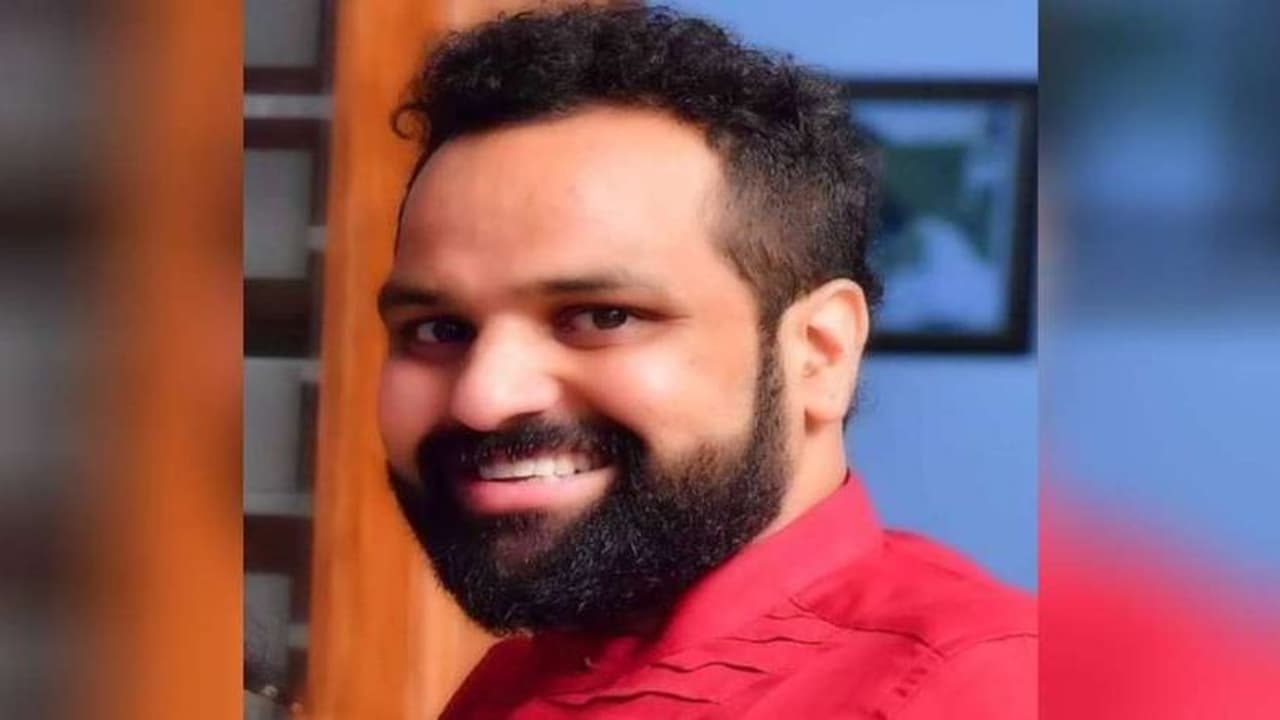 ബിനീഷ് കോടിയേരിക്ക് ആശ്വാസം; ഇഡി കേസിൽ വിചാരണക്കോടതിയുടെ നടപടികൾ സ്റ്റേ ചെയ്ത് കർണാടക ഹൈക്കോടതി