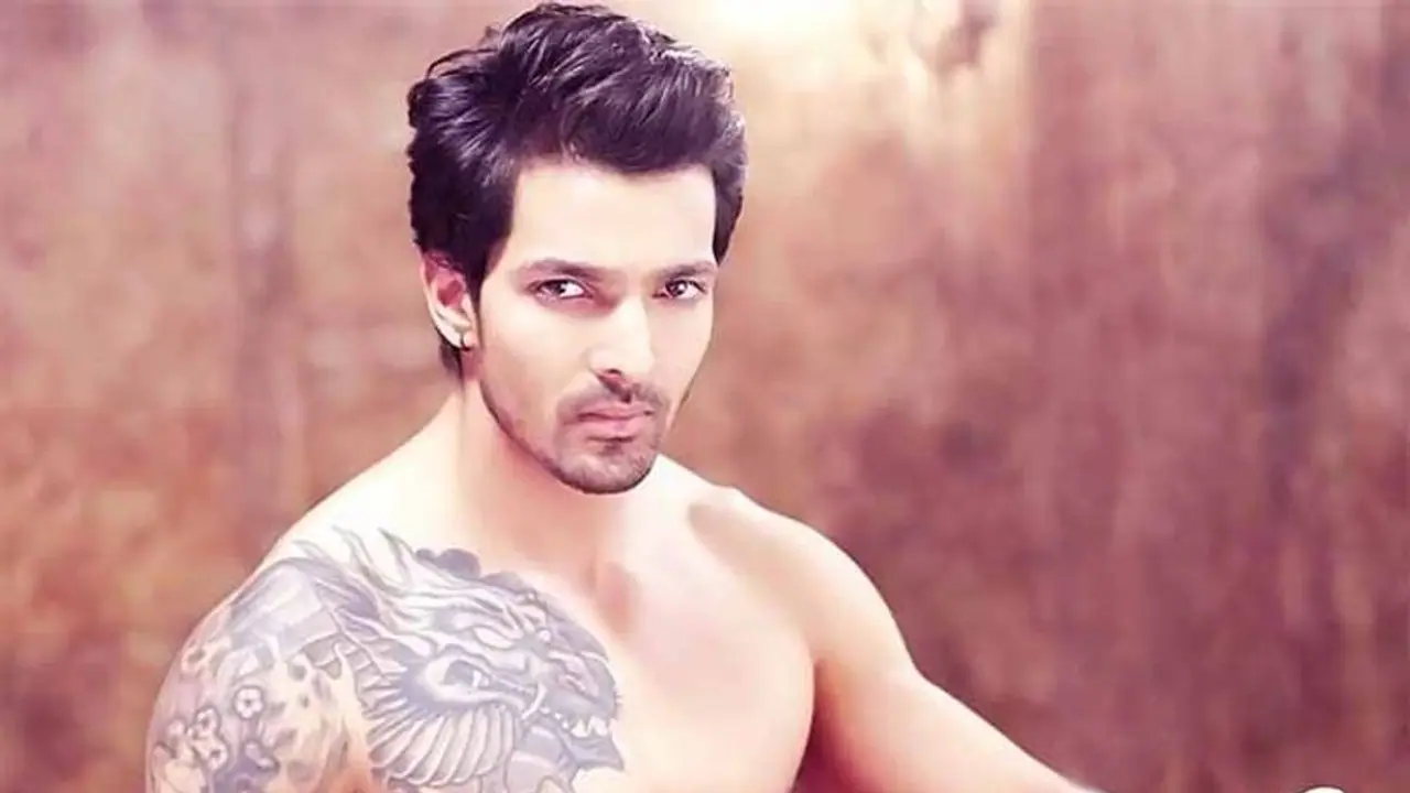 నోరుజారిన పాకిస్తాన్ నటి, షాక్ ఇచ్చిన తెలుగు నటుడు హర్షవర్ధన్ రానే. 