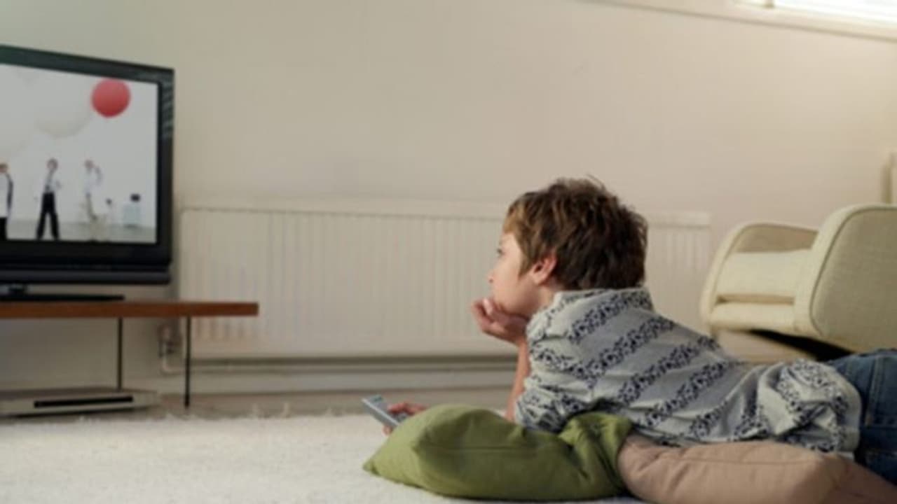 মহামারিকালে বিজ্ঞাপন নিয়ে উষ্মা প্রকাশ অভিভাবকদের, কী বলছে সমীক্ষা রিপোর্ট