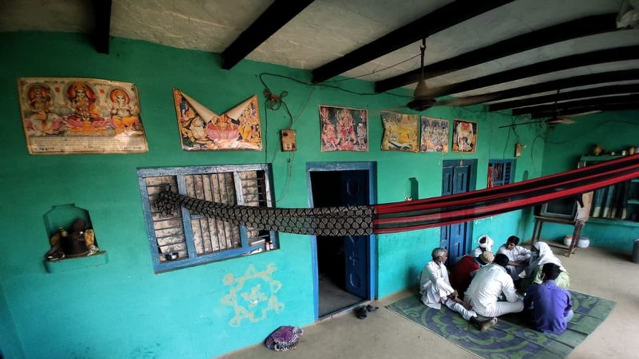 ഹാഥ്റസ് കേസിൽ കോടതി മേൽനോട്ടത്തിൽ അന്വേഷണം വേണമെന്ന ഹർജിയിൽ സുപ്രീംകോടതി വിധി ഇന്ന് ഹാഥ്റസ് കേസിൽ കോടതി മേൽനോട്ടത്തിൽ അന്വേഷണം വേണമെന്ന ഹർജിയിൽ സുപ്രീംകോടതി വിധി ഇന്ന്