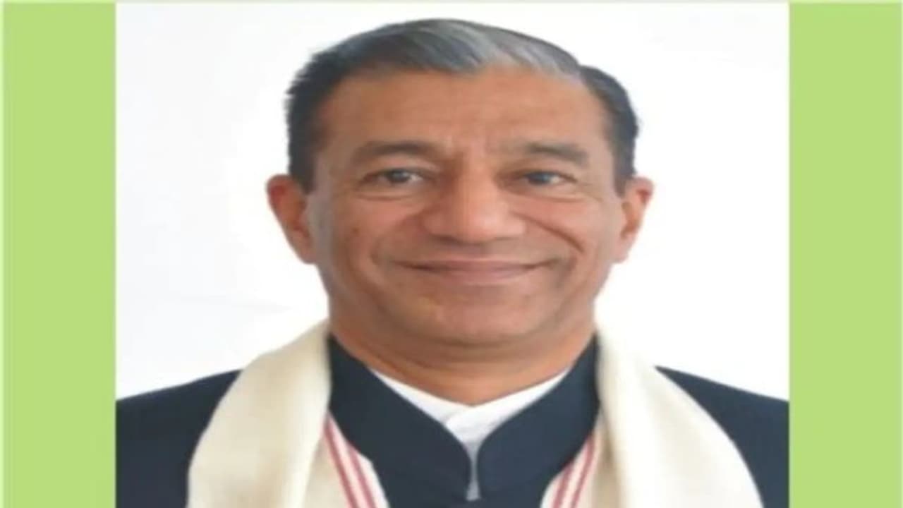 മുൻ ഗവർണറും സിബിഐ ഡയറക്ടറുമായിരുന്ന അശ്വനി കുമാർ തൂങ്ങിമരിച്ച നിലയിൽ മുൻ ഗവർണറും സിബിഐ ഡയറക്ടറുമായിരുന്ന അശ്വനി കുമാർ തൂങ്ങിമരിച്ച നിലയിൽ