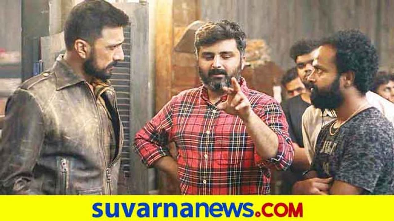 ಫ್ಯಾಂಟಮ್ ಅಲ್ಲ: ಸುದೀಪ್ ಚಿತ್ರದ ಅಧಿಕೃತ ಹೆಸರೇನು..? ಫ್ಯಾಂಟಮ್ ಅಲ್ಲ: ಸುದೀಪ್ ಚಿತ್ರದ ಅಧಿಕೃತ ಹೆಸರೇನು..?