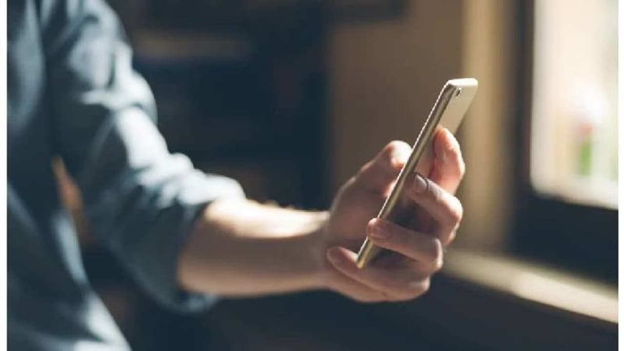 జాతీయ స్థాయి క్రీడాకారిణికి మంత్రి పేషి ఉద్యోగి వేధింపులు.. మంత్రి శ్రీనివాస్ గౌడ్ ఏం చేశారంటే? జాతీయ స్థాయి క్రీడాకారిణికి మంత్రి పేషి ఉద్యోగి వేధింపులు.. మంత్రి శ్రీనివాస్ గౌడ్ ఏం చేశారంటే?