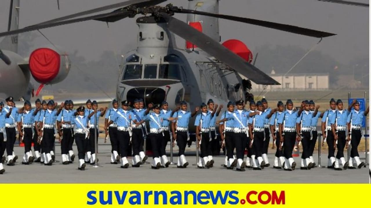 ಭಾರತೀಯ ವಾಯುಸೇನಾ ದಿನ: ಹಿಂಡನ್ ವಾಯುನೆಲೆಯಲ್ಲಿ ಲೋಹದ ಹಕ್ಕಿಗಳ ಬಲ ಪ್ರದರ್ಶನ! ಭಾರತೀಯ ವಾಯುಸೇನಾ ದಿನ: ಹಿಂಡನ್ ವಾಯುನೆಲೆಯಲ್ಲಿ ಲೋಹದ ಹಕ್ಕಿಗಳ ಬಲ ಪ್ರದರ್ಶನ!