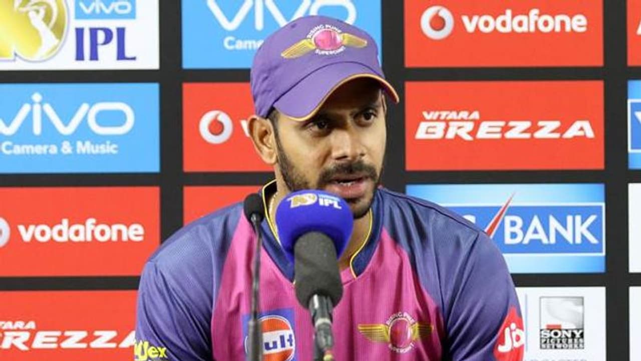 IPL Auction 2022: ಐಪಿಎಲ್ ಹರಾಜಿನಲ್ಲಿ ಪಾಲ್ಗೊಂಡು ಅದೃಷ್ಟ ಪರೀಕ್ಷೆಗೆ ಮುಂದಾದ ಬಂಗಾಳ ಕ್ರೀಡಾ ಸಚಿವ..! IPL Auction 2022: ಐಪಿಎಲ್ ಹರಾಜಿನಲ್ಲಿ ಪಾಲ್ಗೊಂಡು ಅದೃಷ್ಟ ಪರೀಕ್ಷೆಗೆ ಮುಂದಾದ ಬಂಗಾಳ ಕ್ರೀಡಾ ಸಚಿವ..!