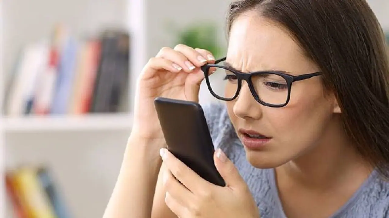 Eye Health : കണ്ണുകളില് ഇങ്ങനെയൊരു ലക്ഷണം കാണുന്നുവെങ്കില് ശ്രദ്ധിക്കുക... Eye Health : കണ്ണുകളില് ഇങ്ങനെയൊരു ലക്ഷണം കാണുന്നുവെങ്കില് ശ്രദ്ധിക്കുക...