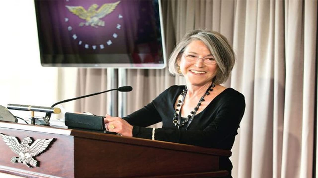 अमेरिकी कवियित्री लुइस ग्लूक को मिलेगा साल 2020 का साहित्य नोबेल पुरस्कार, लुइस के कईं संग्रह हो चुके प्रकाशित अमेरिकी कवियित्री लुइस ग्लूक को मिलेगा साल 2020 का साहित्य नोबेल पुरस्कार, लुइस के कईं संग्रह हो चुके प्रकाशित