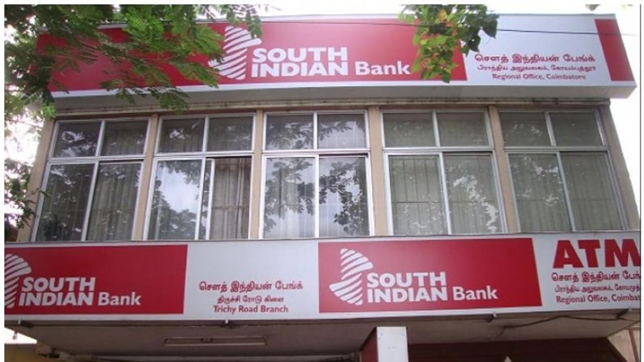 പോൾ ആന്റണി സൗത്ത് ഇന്ത്യൻ ബാങ്ക് ഡയറക്ടറായി നിയമിതനായി പോൾ ആന്റണി സൗത്ത് ഇന്ത്യൻ ബാങ്ക് ഡയറക്ടറായി നിയമിതനായി