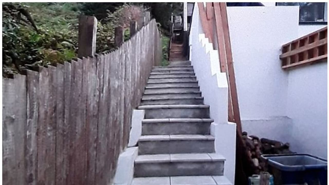 గుండె ఆరోగ్యానికి మెట్లు చేసే మేలు.. గుండె ఆరోగ్యానికి మెట్లు చేసే మేలు..