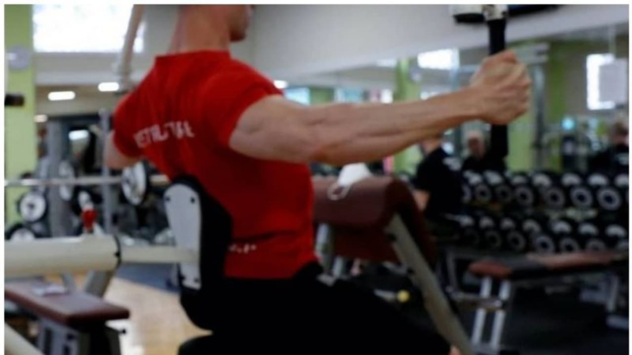 കൊവിഡ് സുരക്ഷാ നിയമങ്ങള് 'കാറ്റില്പ്പറത്തി'; ദുബൈയില് ആറ് കായിക സ്ഥാപനങ്ങള്ക്ക് പിഴ കൊവിഡ് സുരക്ഷാ നിയമങ്ങള് 'കാറ്റില്പ്പറത്തി'; ദുബൈയില് ആറ് കായിക സ്ഥാപനങ്ങള്ക്ക് പിഴ