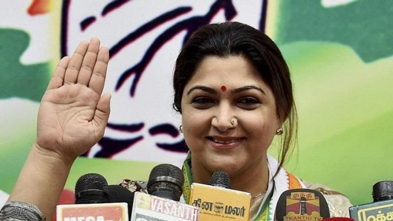 తమిళనాడు ఎన్నికలు: సినీ తార ఖుష్బూ వద్ద కిలోల కొద్దీ బంగారం తమిళనాడు ఎన్నికలు: సినీ తార ఖుష్బూ వద్ద కిలోల కొద్దీ బంగారం