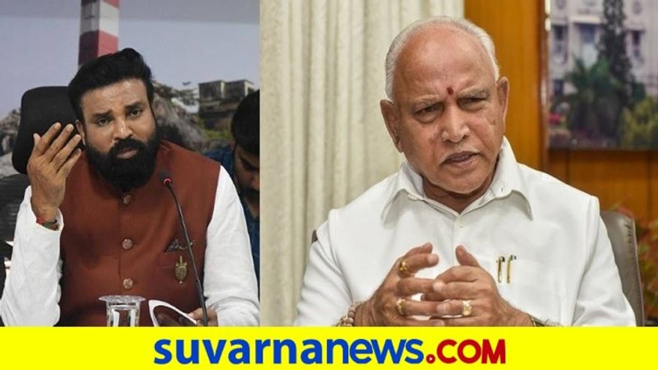 ಸಿಎಂ ಜತೆ 5 ನಿಮೀಷ ಚರ್ಚಿಸಿ ಖಾಸಗಿ ಕಾರನ್ನೇರಿದ ಶ್ರೀರಾಮುಲು, ತೀವ್ರ ಕುತೂಹಲ ಮೂಡಿಸಿದ ನಡೆ ಸಿಎಂ ಜತೆ 5 ನಿಮೀಷ ಚರ್ಚಿಸಿ ಖಾಸಗಿ ಕಾರನ್ನೇರಿದ ಶ್ರೀರಾಮುಲು, ತೀವ್ರ ಕುತೂಹಲ ಮೂಡಿಸಿದ ನಡೆ