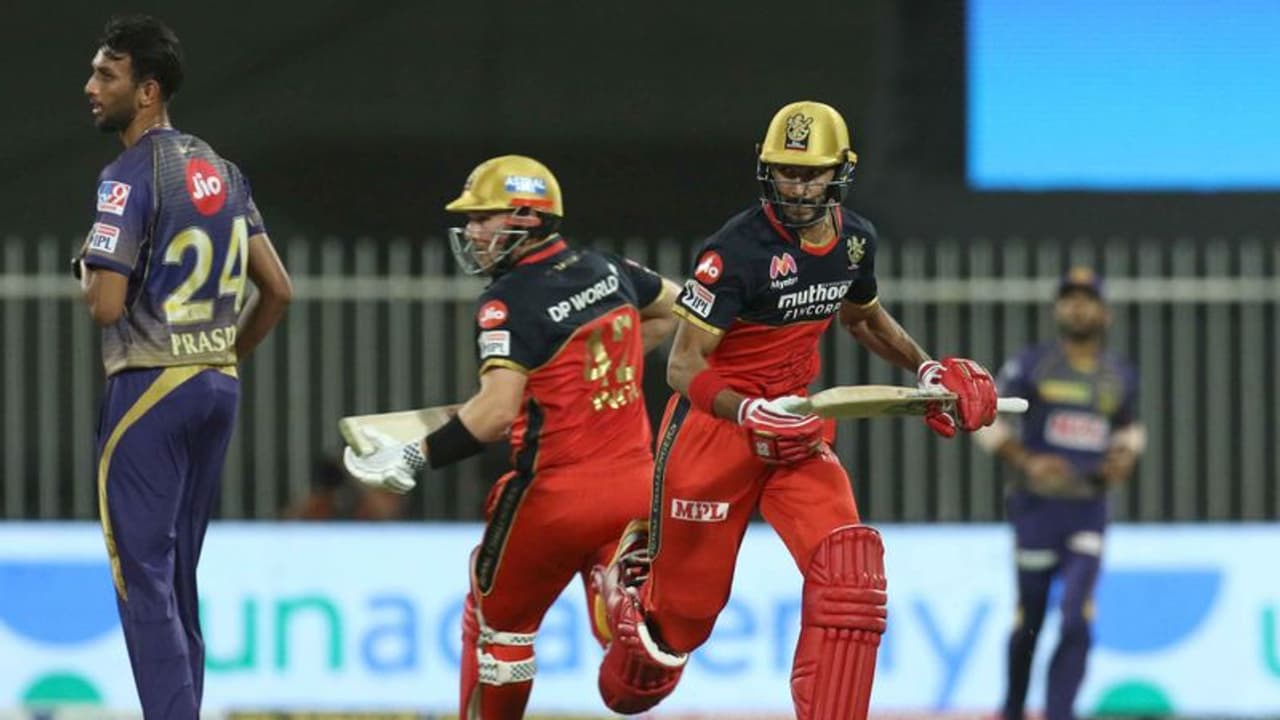 IPL 2020: ಕೆಕೆಆರ್ಗೆ 195 ಟಾರ್ಗೆಟ್ ನೀಡಿದ RCB! IPL 2020: ಕೆಕೆಆರ್ಗೆ 195 ಟಾರ್ಗೆಟ್ ನೀಡಿದ RCB!