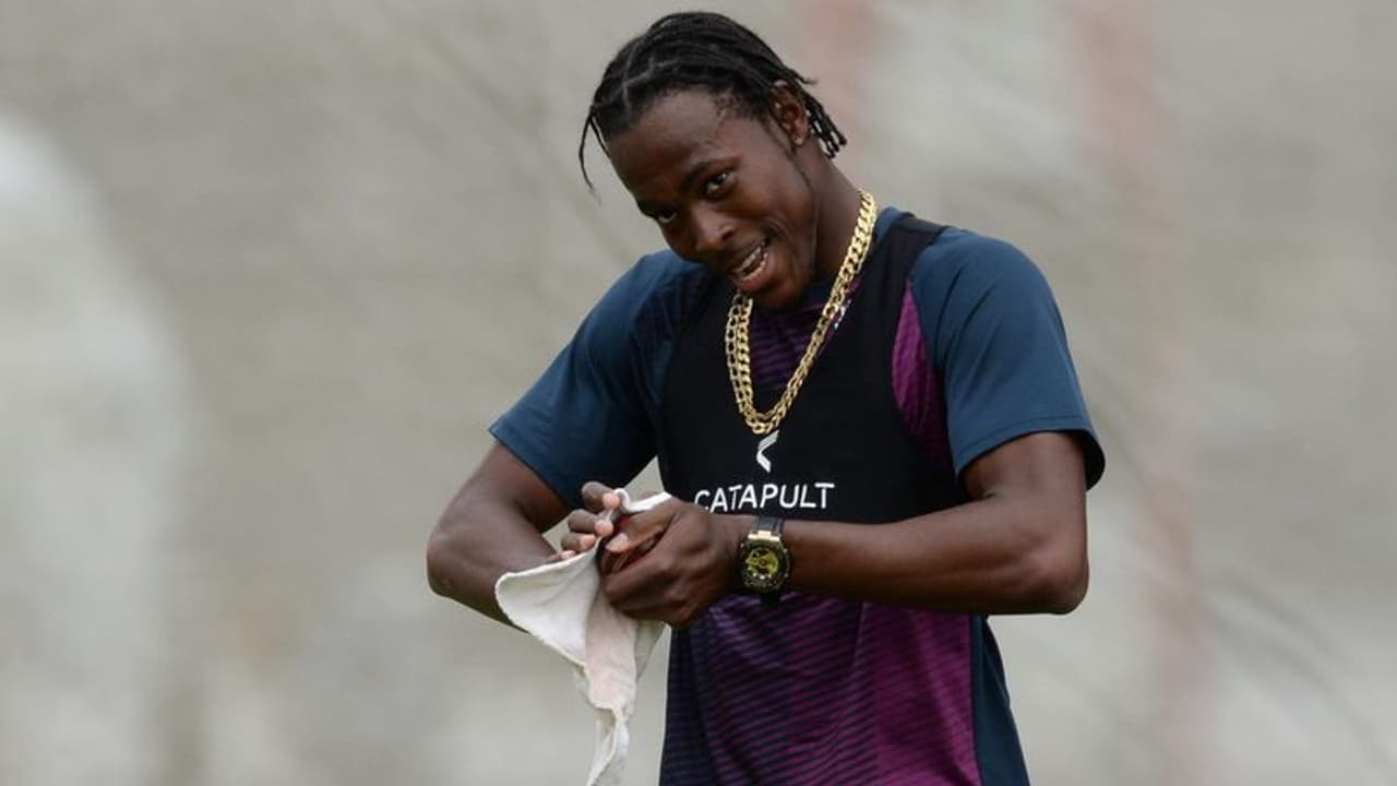 భారత్తో వన్డే సిరీస్: ఇంగ్లాండ్కు షాక్, రాజస్థాన్కు కూడా..!! భారత్తో వన్డే సిరీస్: ఇంగ్లాండ్కు షాక్, రాజస్థాన్కు కూడా..!!