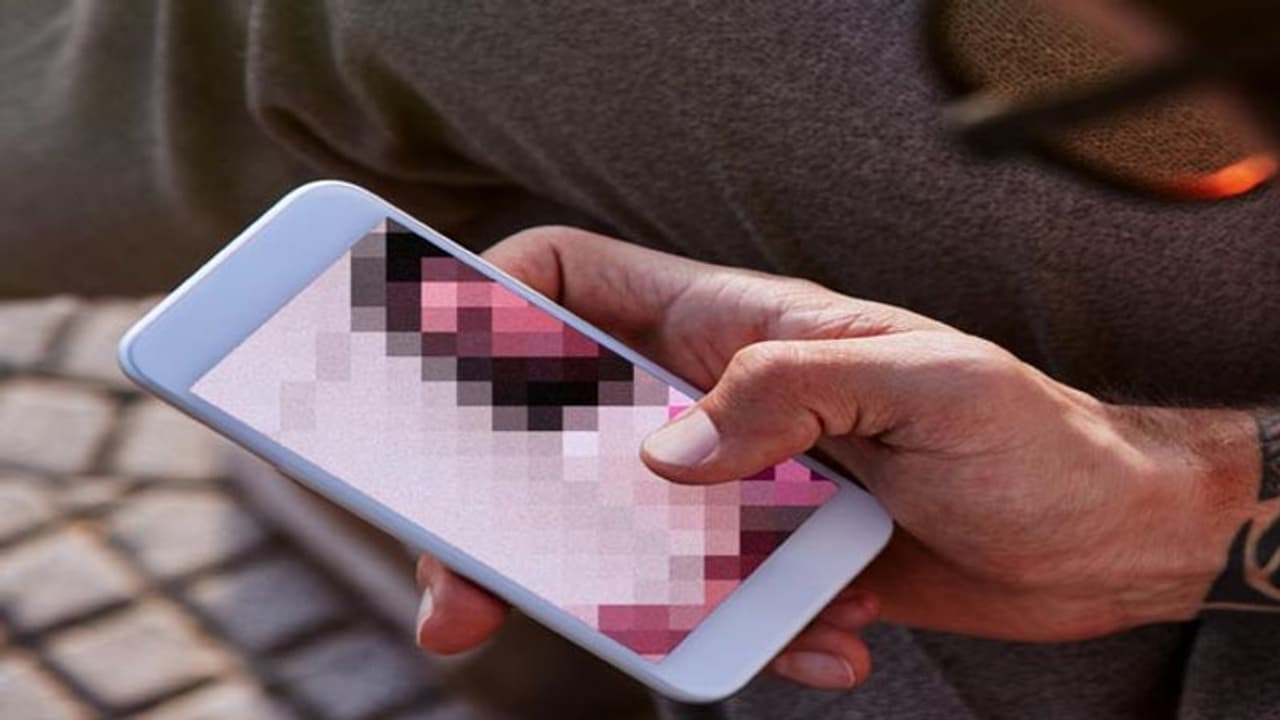 കുട്ടികളുടെ ചിത്രങ്ങള് ലൈംഗികമായി ദുരുപയോഗം ചെയ്യുന്നത് തടയാന് ഹാഷിങ്ങ് കുട്ടികളുടെ ചിത്രങ്ങള് ലൈംഗികമായി ദുരുപയോഗം ചെയ്യുന്നത് തടയാന് ഹാഷിങ്ങ്