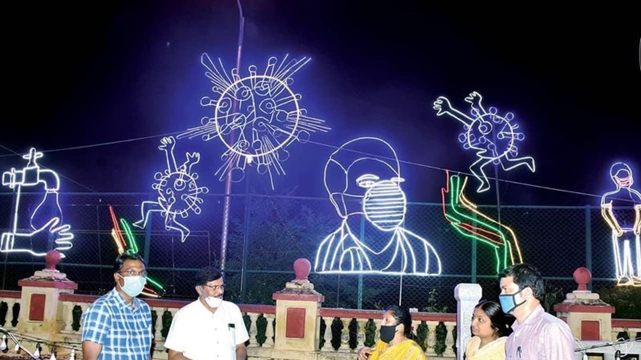 ದಸರಾಗೆ ವಿದ್ಯುತ್ ಬೆಳಕಿನ ಸಿಂಗಾರ...! 100 ಕಿ.ಮಿ ದೀಪಾಲಂಕಾರ ದಸರಾಗೆ ವಿದ್ಯುತ್ ಬೆಳಕಿನ ಸಿಂಗಾರ...! 100 ಕಿ.ಮಿ ದೀಪಾಲಂಕಾರ