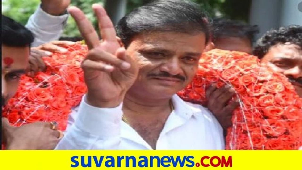 ಒಂದೇ ದಿನ ಮುನಿರತ್ನಗೆ ಡಬಲ್ ಧಮಾಕಾ..! ಒಂದೇ ದಿನ ಮುನಿರತ್ನಗೆ ಡಬಲ್ ಧಮಾಕಾ..!