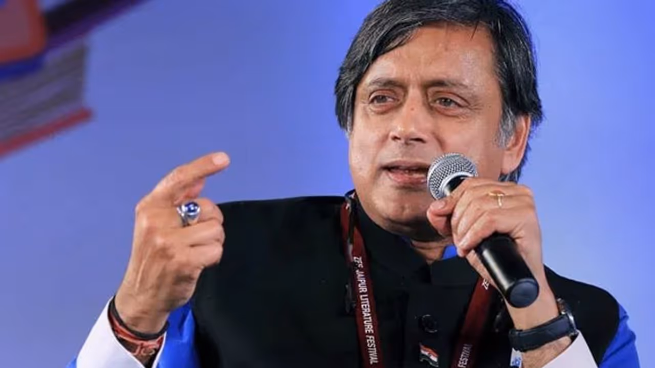 Congress MP Shashi Tharoor declines CPI(M) invite for meet on orders from party chief Sonia Gandhi