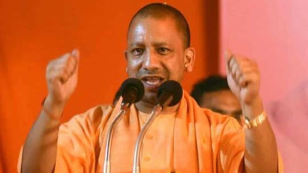 UP उपचुनाव के लिए BJP ने अपने प्रत्याशियों का किया ऐलान, हाथरस केस के बाद योगी सरकार की पहली परीक्षा UP उपचुनाव के लिए BJP ने अपने प्रत्याशियों का किया ऐलान, हाथरस केस के बाद योगी सरकार की पहली परीक्षा