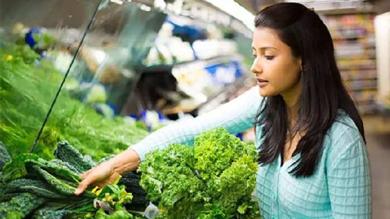 സ്ത്രീകൾ നിർബന്ധമായും ഡയറ്റില് ഉള്പ്പെടുത്തേണ്ട അഞ്ച് ഭക്ഷണങ്ങൾ... സ്ത്രീകൾ നിർബന്ധമായും ഡയറ്റില് ഉള്പ്പെടുത്തേണ്ട അഞ്ച് ഭക്ഷണങ്ങൾ...