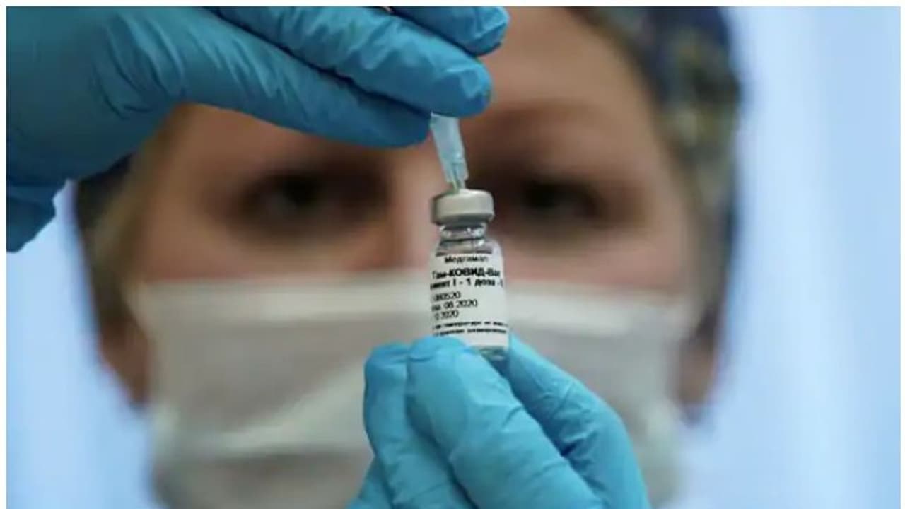 കൊവിഡ് 19; രണ്ടാമത്തെ വാക്സിനും അനുമതി നല്‍കി റഷ്യ