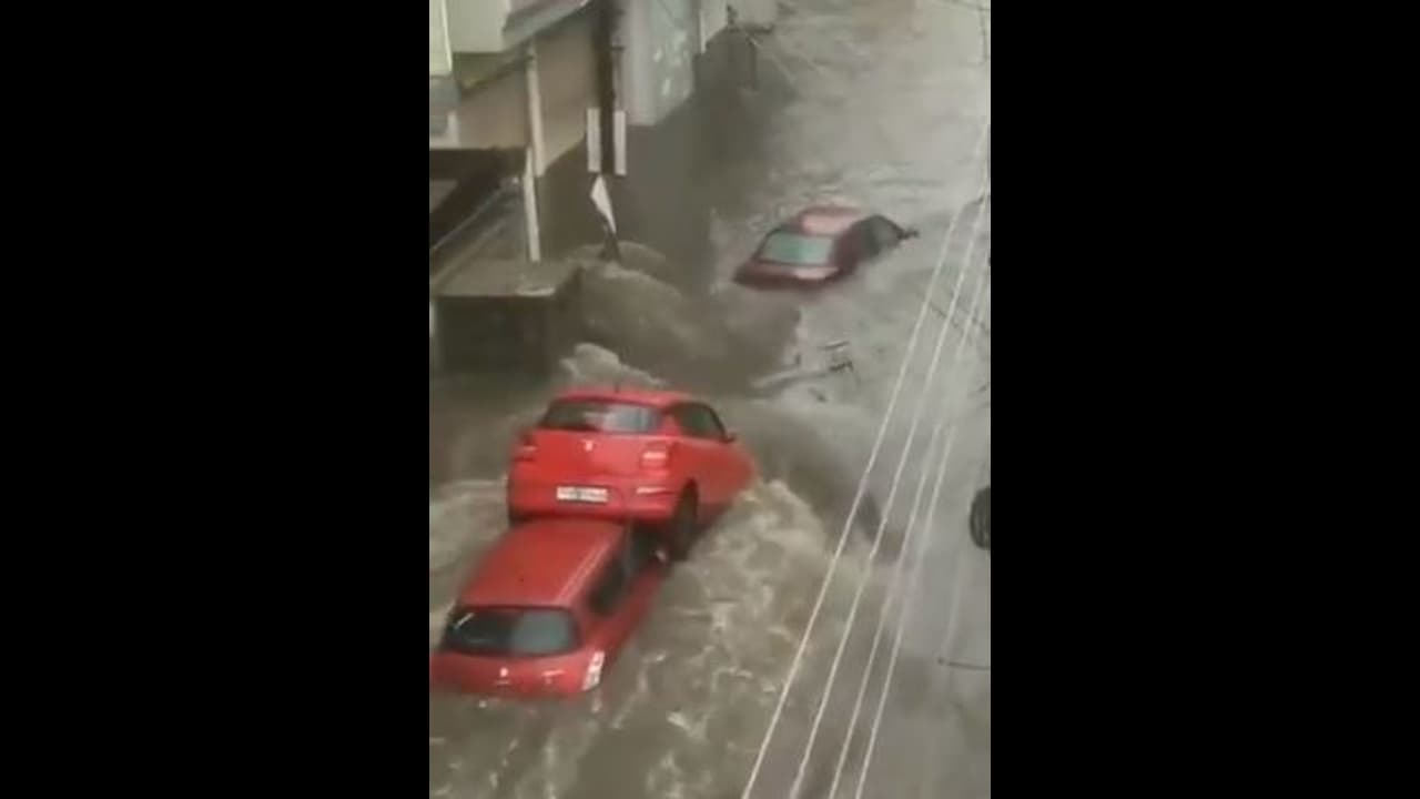 కూతురి పుట్టినరోజు: 4 రోజుల క్రితమే వరదలో గల్లంతైన తండ్రి, గాలింపు