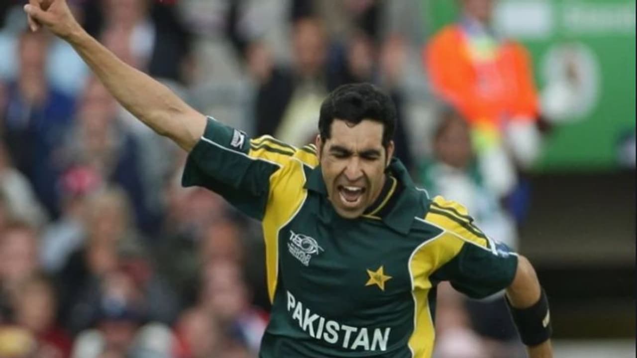 പാകിസ്ഥാന് പേസര് ഉമര് ഗുല് വിരമിച്ചു പാകിസ്ഥാന് പേസര് ഉമര് ഗുല് വിരമിച്ചു