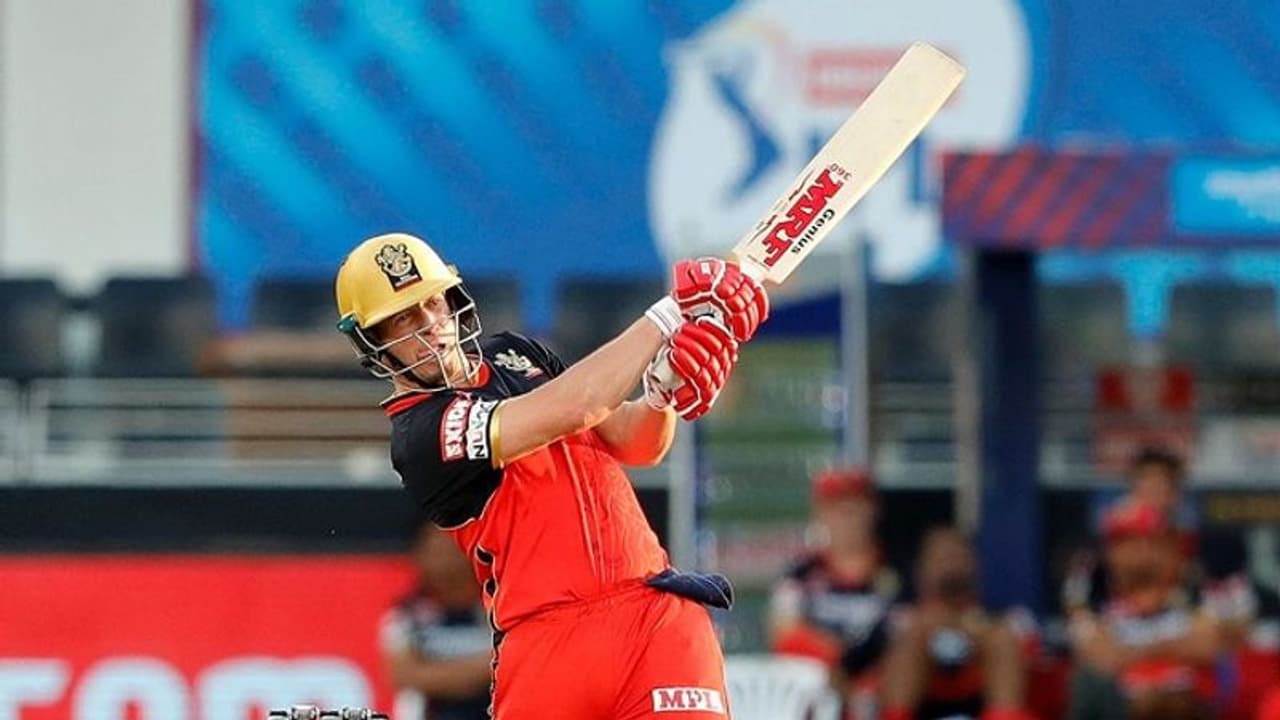 #DCvsRCB கோலி, மேக்ஸ்வெல் ஏமாற்றம்..! டிவில்லியர்ஸின் அதிரடி அரைசதத்தால் நல்ல ஸ்கோர் அடித்த ஆர்சிபி #DCvsRCB கோலி, மேக்ஸ்வெல் ஏமாற்றம்..! டிவில்லியர்ஸின் அதிரடி அரைசதத்தால் நல்ல ஸ்கோர் அடித்த ஆர்சிபி